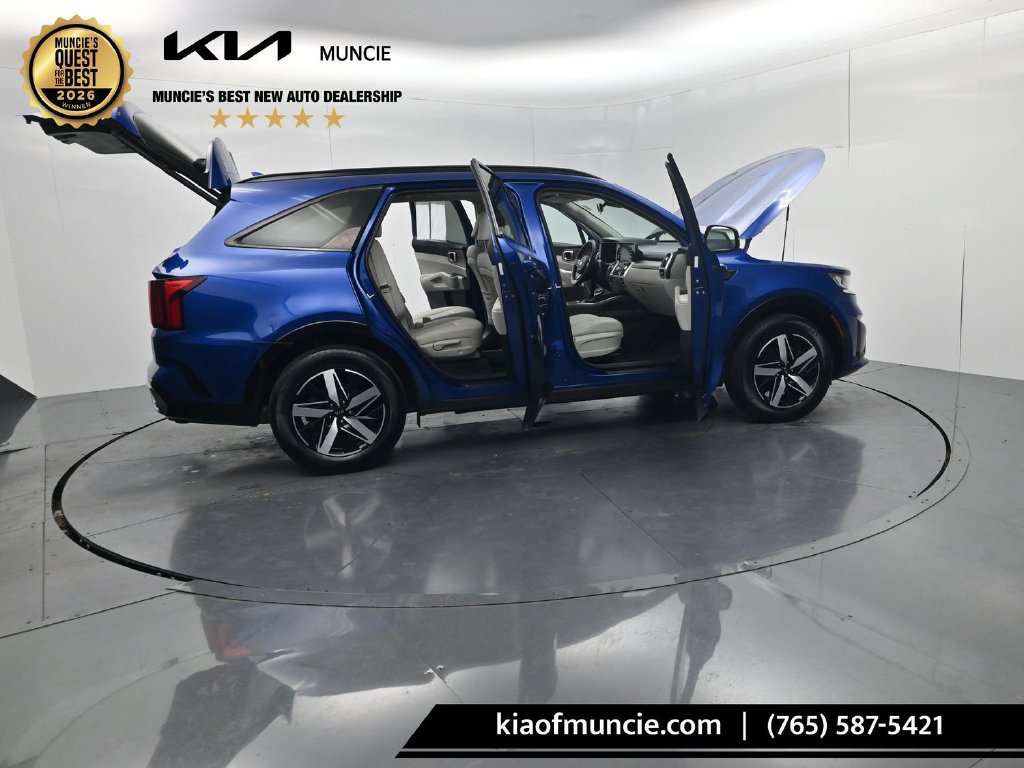 Certified 2021 Kia Sorento EX w/ Panoramic Sunroof Package FWD image 60