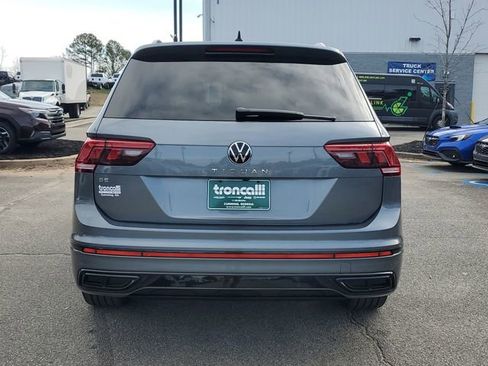 Used 2024 Volkswagen Tiguan SE R-Line image 5