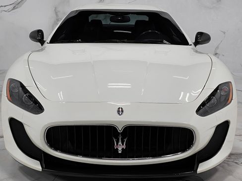 Used 2012 Maserati GranTurismo MC image 5