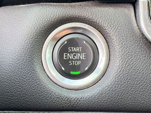 Used 2024 Chevrolet Colorado LT w/ LT Convenience Package II AWD/4WD image 23