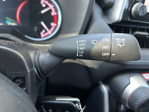 Certified 2025 Toyota RAV4 LE FWD image 20