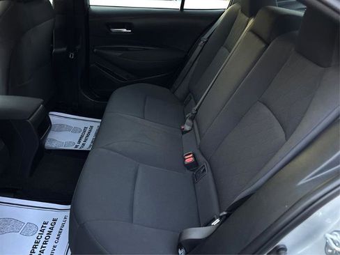 Used 2020 Toyota Corolla LE image 17