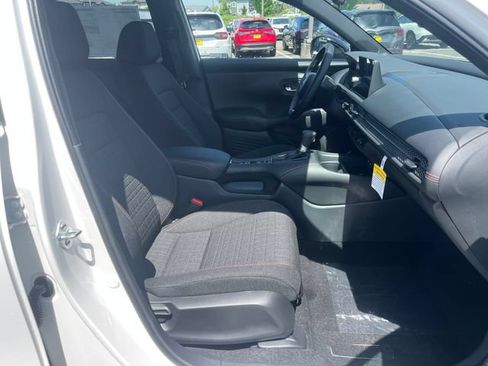 New 2026 Honda HR-V Sport image 11