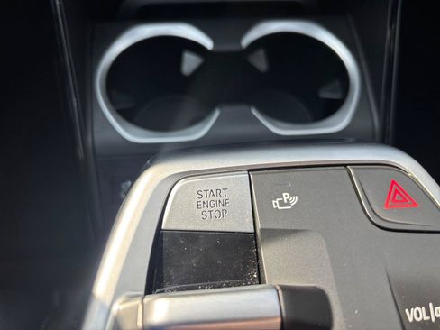 Used 2025 BMW X1 M35i AWD/4WD image 23