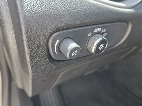 Used 2024 Chevrolet Malibu LS image 19