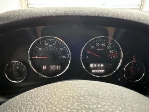Used 2016 Jeep Wrangler Unlimited Rubicon AWD/4WD image 8