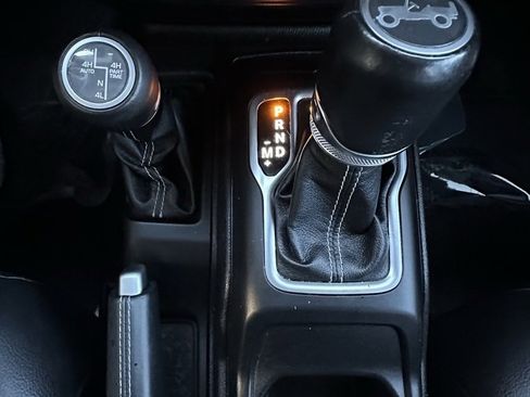 Used 2019 Jeep Wrangler Unlimited Moab w/ Quick Order Package 24M Moab image 37