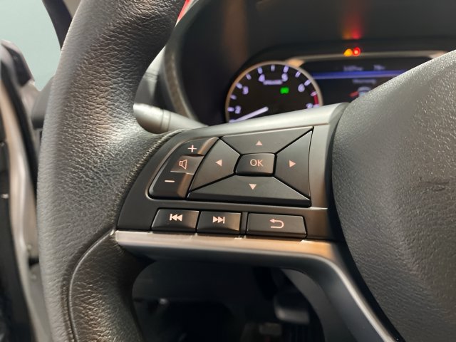 Certified 2023 Nissan Sentra SV FWD image 14