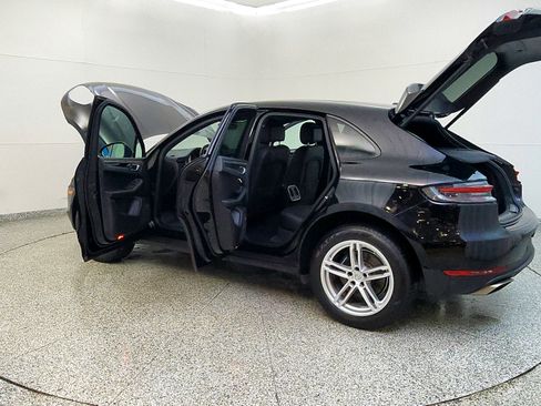 Used 2021 Porsche Macan AWD/4WD image 10