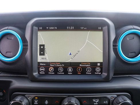 Used 2023 Jeep Wrangler Sahara w/ Cold Weather Group image 17