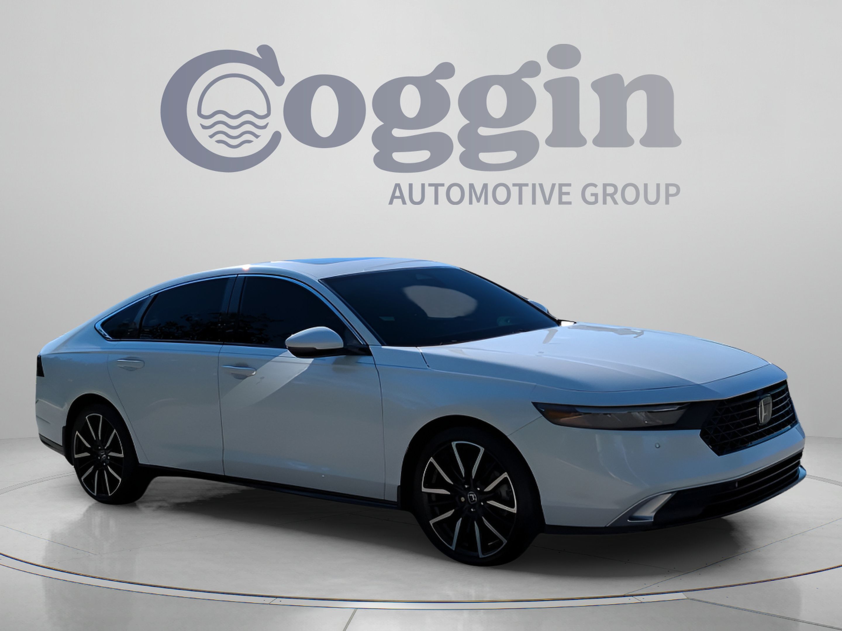 Used 2024 Honda Accord Touring image 8