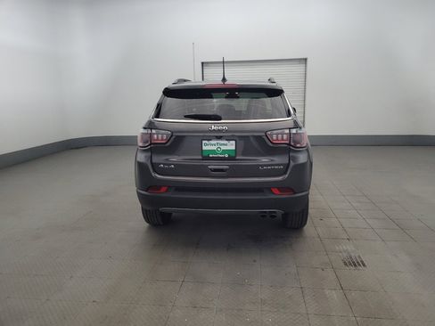 Used 2022 Jeep Compass Limited AWD/4WD image 7