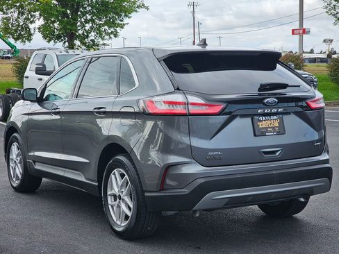 Used 2024 Ford Edge SEL image 8