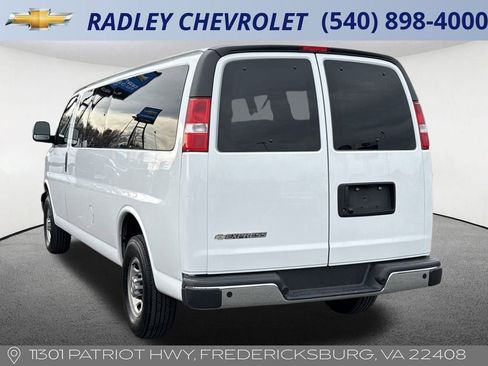 Certified 2024 Chevrolet Express 3500 LT w/ LT Preferred Equipment Group image 13