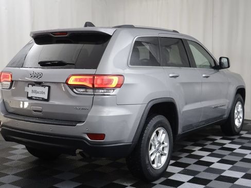 Used 2018 Jeep Grand Cherokee Laredo AWD/4WD image 16