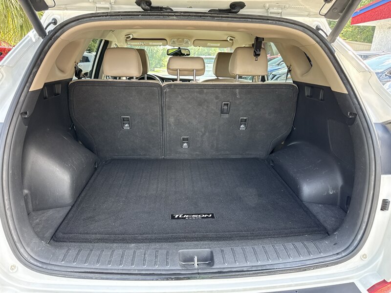 Used 2017 Hyundai Tucson Limited FWD image 6