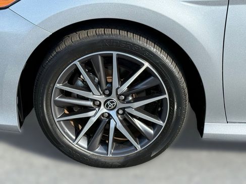 Certified 2022 Toyota Camry XLE image 11