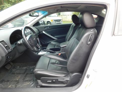 Used 2012 Nissan Altima 2.5 S w/ 2.5S Premium Pkg FWD image 6