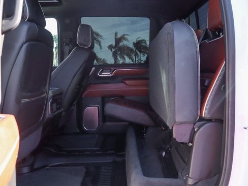 Used 2024 GMC Sierra 2500 Denali Ultimate image 41