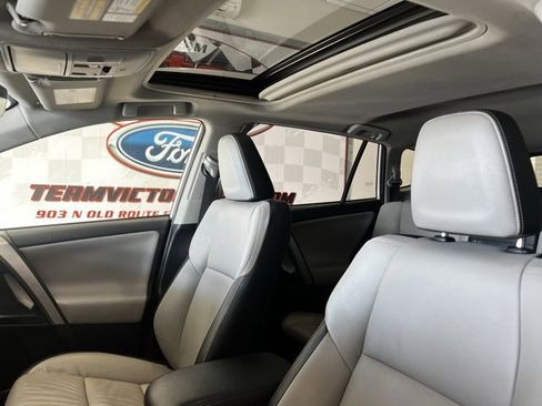 Used 2016 Toyota RAV4 Limited w/ Advanced Technology Package image 11
