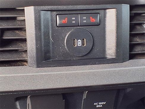 Certified 2023 Ford F350 Lariat w/ Lariat Ultimate Package image 11