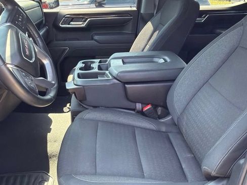 Used 2024 GMC Sierra 1500 Elevation AWD/4WD image 6