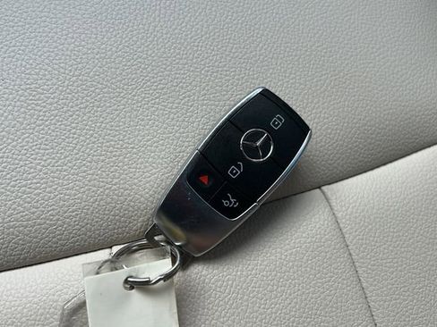 Used 2022 Mercedes-Benz A 220 A 220 image 25