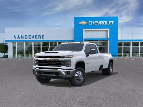 New 2026 Chevrolet Silverado 3500 LT w/ Safety Package AWD/4WD image 8