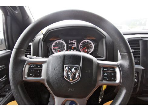 Used 2024 RAM 1500 Classic Warlock RWD image 16