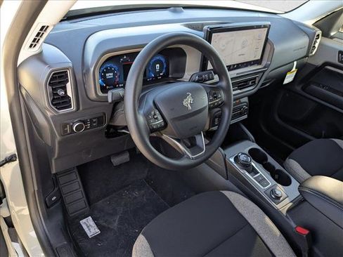 New 2025 Ford Bronco Sport Big Bend image 3