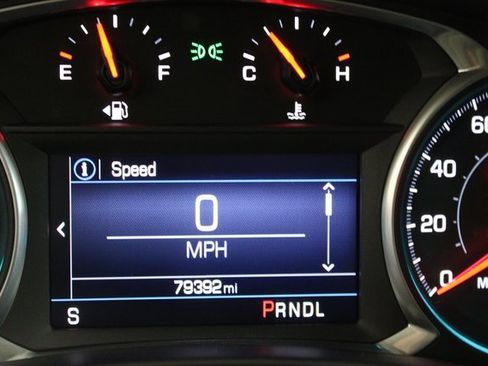 Used 2020 Chevrolet Equinox LT image 16