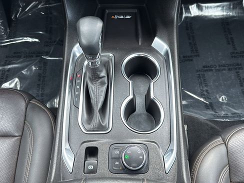 Certified 2023 Chevrolet Traverse High Country AWD/4WD image 44