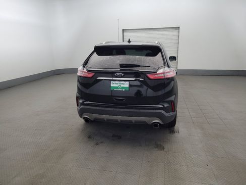 Used 2019 Ford Edge SEL w/ Equipment Group 201A FWD image 7