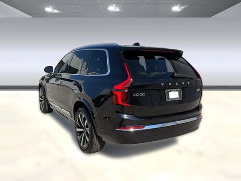 New 2026 Volvo XC90 B5 Core w/ Protection Package AWD/4WD image 3