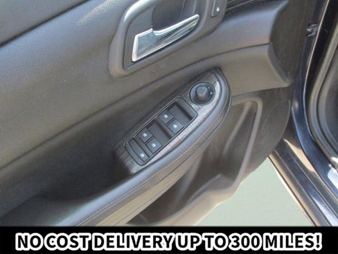 Used 2016 Chevrolet Malibu LTZ FWD image 17