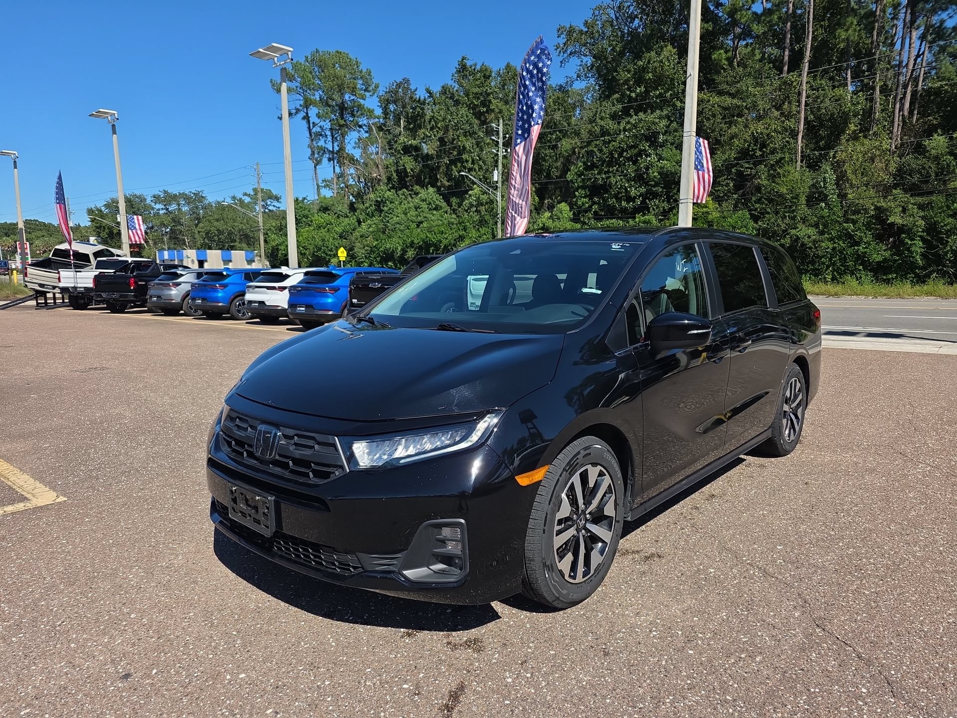 Used 2025 Honda Odyssey EX-L image 3