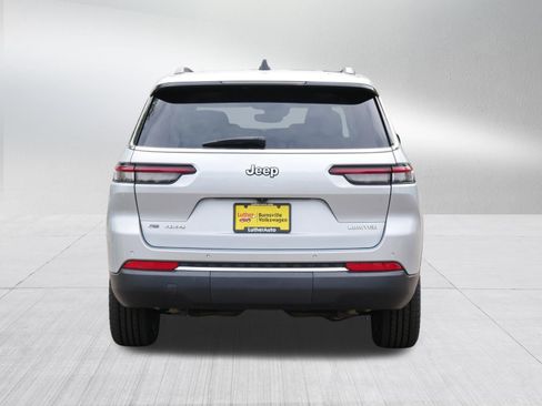 Used 2021 Jeep Grand Cherokee L Limited AWD/4WD image 6
