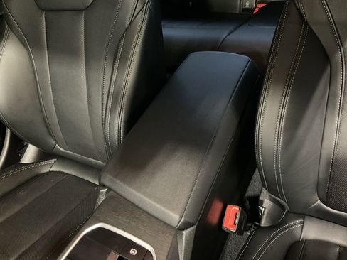 Used 2024 BMW 330i xDrive 330i xDrive w/ Convenience Package image 21