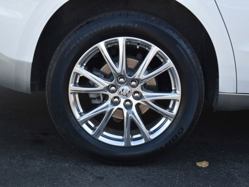 Used 2023 Buick Enclave Essence w/ Experience Buick Package image 42