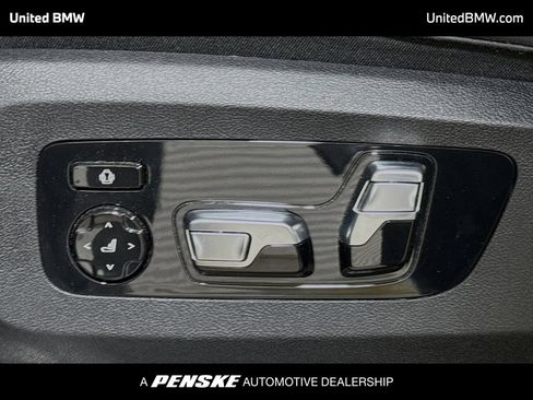 Used 2022 BMW X5 M50i w/ Executive Package AWD/4WD image 4