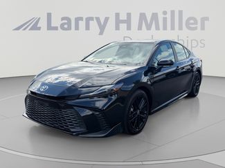 Used 2025 Toyota Camry SE FWD video 1