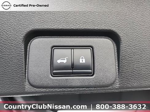 Certified 2024 Nissan Rogue SV image 28