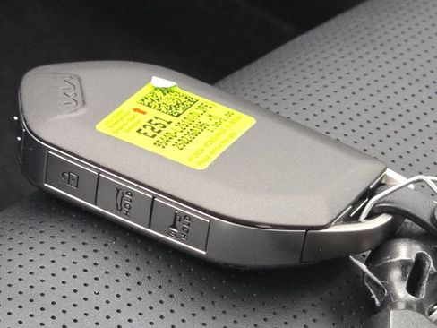 Used 2025 Kia K5 GT-Line w/ GT-Line Premium Package image 36