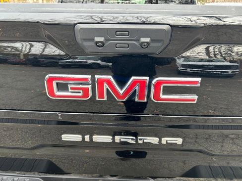 Used 2025 GMC Sierra 1500 SLT image 12