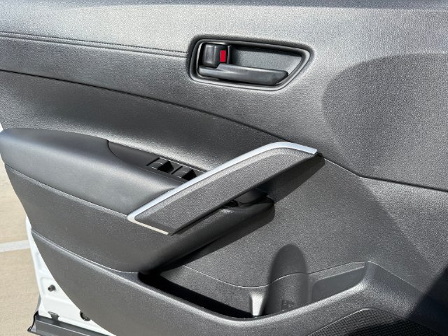 Used 2026 Toyota Corolla Cross LE FWD image 19