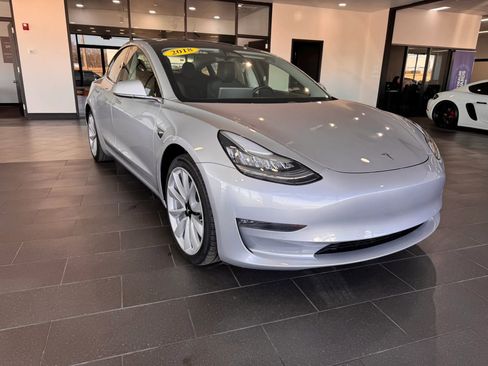 Used 2018 Tesla Model 3 Long Range image 7