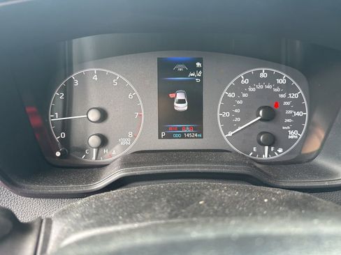 Used 2024 Toyota Corolla LE FWD image 8