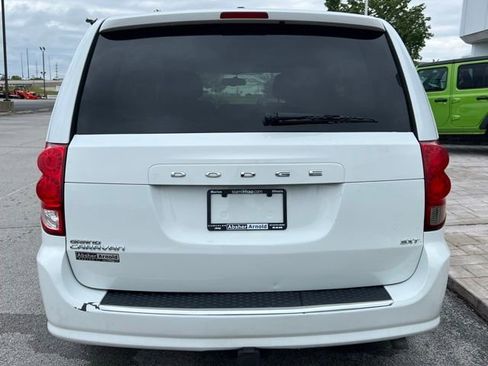 Used 2015 Dodge Grand Caravan SXT w/ UConnect Hands-Free Group FWD image 7
