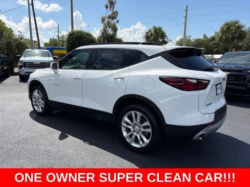 Used 2020 Chevrolet Blazer LT w/ Sound & Technology Package FWD image 4