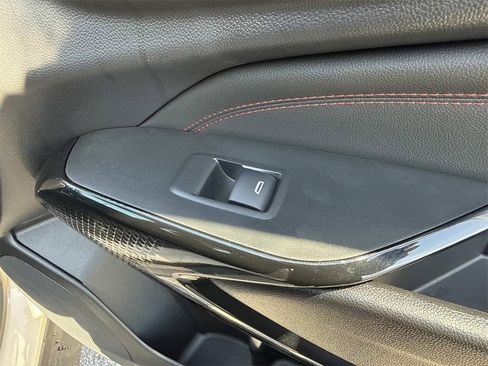 New 2026 Chevrolet Trax RS w/ Driver Confidence Package image 29